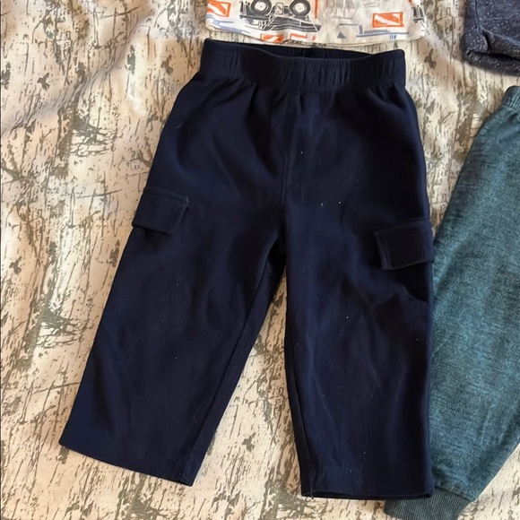 Kids' Clothing Set with Vehicles and Animal Prints - Picture 5 of 8